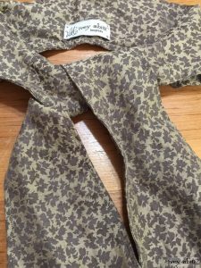 Holkham hall necktie in flaxseed leafy silk linen by Ivey Abitz