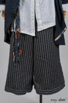 Highlands Shirt in White Wainscot Weave; Limited Edition Porte Cochere Sash in Cottage Garden Weave; Arthur Hill Jacket in Lakeland Washed Herringbone; Montague Trousers in Lakeland Woven Stripe. By Ivey Abitz
