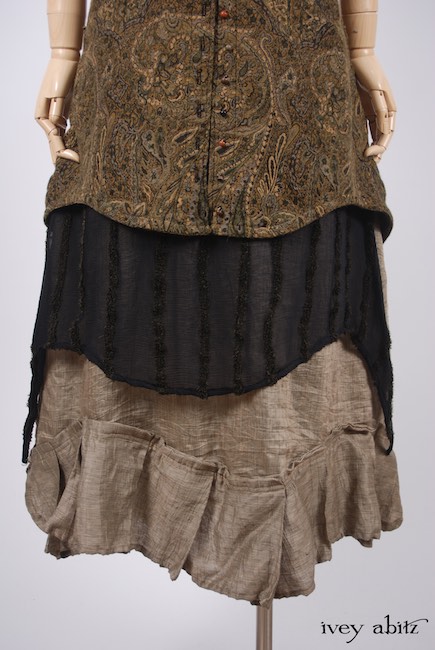 Limited Edition Inglenook Collection 2017 Look 6