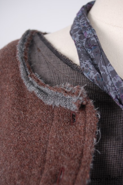 Ivey Abitz 2017-18 Fall Winter Look 21