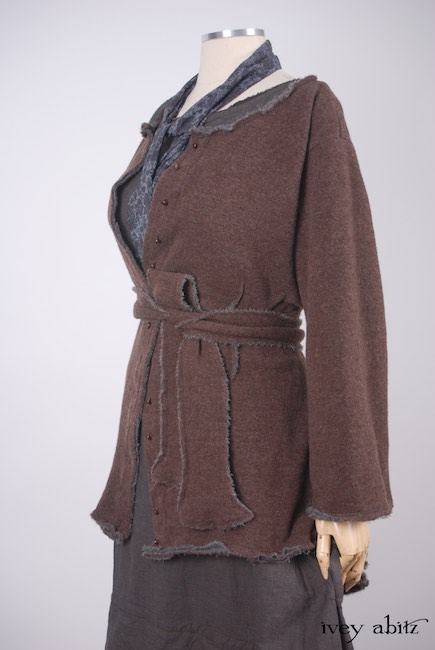 Ivey Abitz 2017-18 Fall Winter Look 21