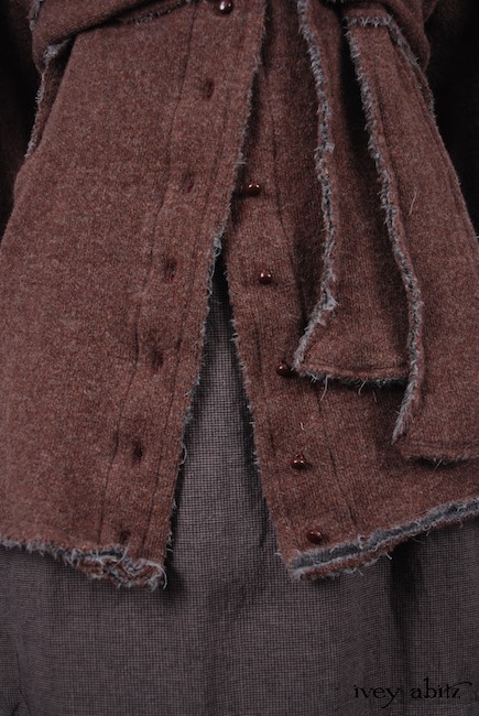 Ivey Abitz 2017-18 Fall Winter Look 21