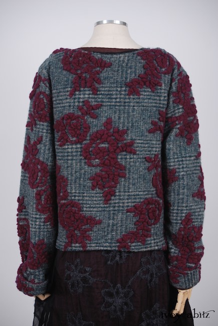 Ivey Abitz 2017-18 Fall Winter Look 22