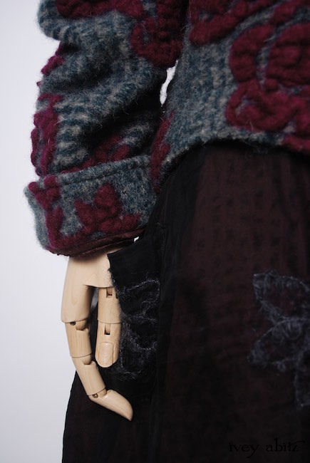 Ivey Abitz 2017-18 Fall Winter Look 22