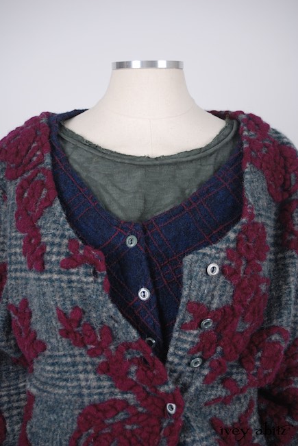 Ivey Abitz 2017-18 Fall Winter Look 30