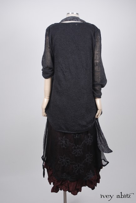 Ivey Abitz 2017-18 Fall Winter Look 32