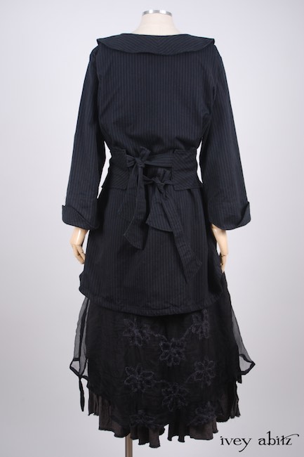 Ivey Abitz 2017-18 Fall Winter Look 54