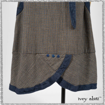 Sennen Jacket in Estuary Petite Check with Estuary Wondrous Washed Linen details; Sennen Frock in Estuary Petite Weave with Estuary Wondrous Washed Linen details. Ivey Abitz bespoke clothing.