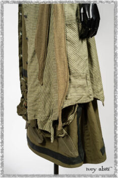 Vanetten Duster Coat in Seagrass Petite Check Linen; Saint Ans Sash in Woodlawn Melange Knit; Saint Ans Frock in Seagrass Crushed Cotton with mix of sculptural details created in rare weaves. Ivey Abitz bespoke clothing.
