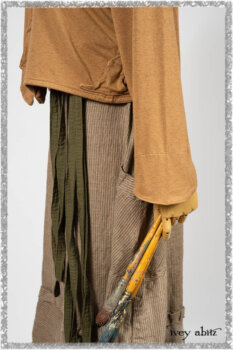 Saint Ans Jacket in Chestnut Tree Melange Knit; Porte Cochere Sash in Seagrass Crushed Knit; Hudson Frock in Earthen Washed Stripe Linen. Ivey Abitz bespoke clothing.