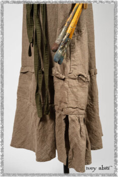 Saint Ans Jacket in Chestnut Tree Melange Knit; Porte Cochere Sash in Seagrass Crushed Knit; Hudson Frock in Earthen Washed Stripe Linen. Ivey Abitz bespoke clothing.