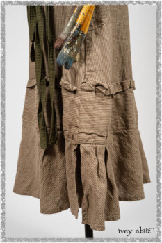Saint Ans Jacket in Chestnut Tree Melange Knit; Porte Cochere Sash in Seagrass Crushed Knit; Hudson Frock in Earthen Washed Stripe Linen. Ivey Abitz bespoke clothing.