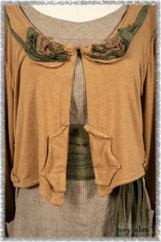 Saint Ans Jacket in Chestnut Tree Melange Knit; Porte Cochere Sash in Seagrass Crushed Knit; Hudson Frock in Earthen Washed Stripe Linen. Ivey Abitz bespoke clothing.