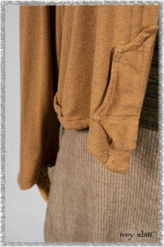 Saint Ans Jacket in Chestnut Tree Melange Knit; Porte Cochere Sash in Seagrass Crushed Knit; Hudson Frock in Earthen Washed Stripe Linen. Ivey Abitz bespoke clothing.