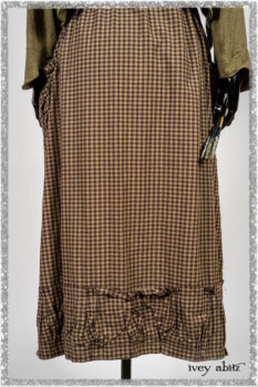 Saint Ans Jacket in Woodlawn Melange Knit; Porte Cochere Sash in Seagrass Crushed Cotton; Gabled Frock in Plum Tree and Woodlawn Check Cotton. Ivey Abitz bespoke clothing.