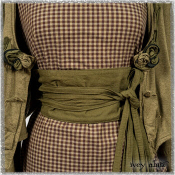Saint Ans Jacket in Woodlawn Melange Knit; Porte Cochere Sash in Seagrass Crushed Cotton; Gabled Frock in Plum Tree and Woodlawn Check Cotton. Ivey Abitz bespoke clothing.