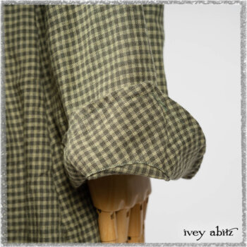 Vanetten Duster Coat in Seagrass Petite Check Linen; Blanchefleur Sash in Pointillism Silk Chiffon; Vanetten Frock in Seagrass Washed Stripe Linen. Ivey Abitz bespoke clothing.