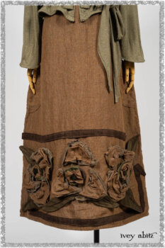 Saint Ans jacket in Woodlawn Melange Knit; Saint Ans Frock in Chestnut Tree Wondrous Washed Linen with mix of sculptural details in rare weaves. Ivey Abitz bespoke clothing.