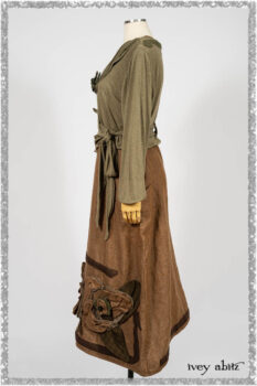 Saint Ans jacket in Woodlawn Melange Knit; Saint Ans Frock in Chestnut Tree Wondrous Washed Linen with mix of sculptural details in rare weaves. Ivey Abitz bespoke clothing.
