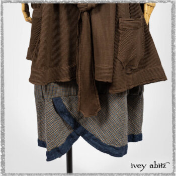 Porte Cochere Shirt Jacket in Earthen Ribbed Weave; Sennen Frock in Estuary Petite Check with Estuary Wondrous Washed Linen details. Ivey Abitz bespoke clothing.