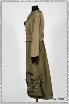 Saint Ans Jacket in Woodlawn Melange Knit; Saint Ans Frock in Seagrass Crushed Cotton with handsculpted and sculptural details in rare weaves. Ivey Abitz bespoke clothing.