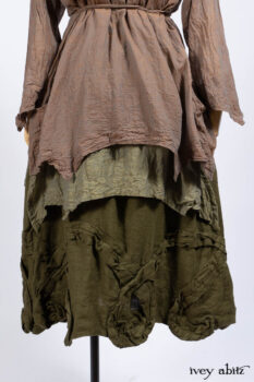 Ellis Shirt in Rooftop Sunset Washed Voile; Bedloe Frock in Central Park Reservoir Washed Voile; Bartholdi Frock in Central Park Washed Linen.