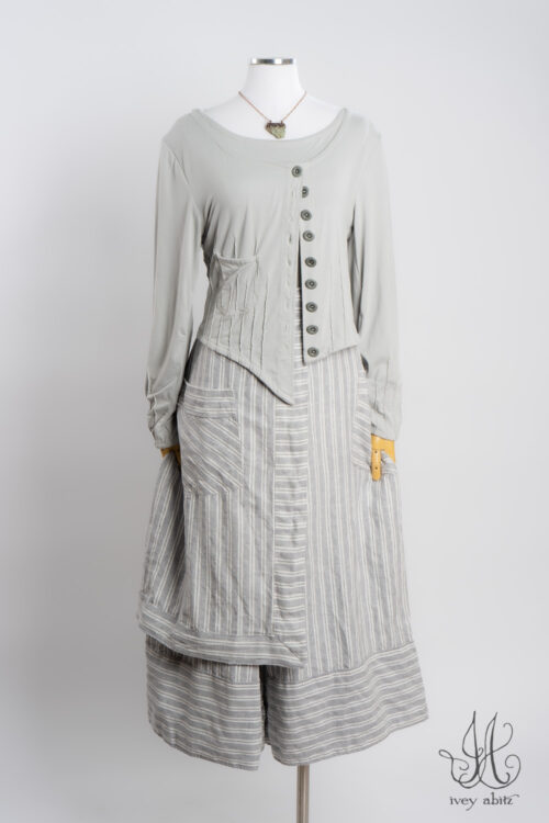 Mercer Cardigan in Raindrop Soft and Stretchy Knit; Cilla Camisole in Raindrop Soft and Stretchy Knit; Wright Culottes in Raindrop Stripe Washed Weave; Heirloom Necklace.