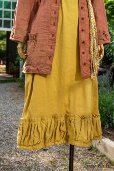 Gabled Shirt Jacket in Sunnyside Washed Linen; Porte Cochere Sash in Yellow Days Soft Floral Knit; Gabled Frock in Yellow Days Washed Stretch Weave. Ivey Abitz at Boscobel House and Gardens
