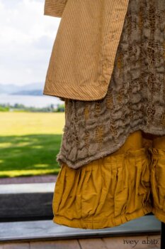 Porte Cochere Shirt Jacket in Yellow Days Washed Stripe Cotton; River Frock in Natural Plaid Open Weave; Gabled Frock in Yellow Days Washed Stretch Weave; Idyll Brooch in Yellow Days Weaves. Ivey Abitz at Boscobel House and Gardens