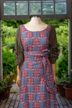 Covante Frock in Rose Garden Patch Plaid Voile; Fairholme Sash in Rose Garden Plaid Patch Voile; Chevallier Cardigan in Herb Garden Soft Ribbed Knit. Ivey Abitz at Boscobel House and Gardens