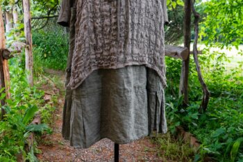Chevallier Cardigan in Herb Garden Soft Ribbed Knit; River Frock in Natural Plaid Open Weave; Hudson Frock in Herb Garden Washed Linen. Ivey Abitz at Boscobel House and Gardens