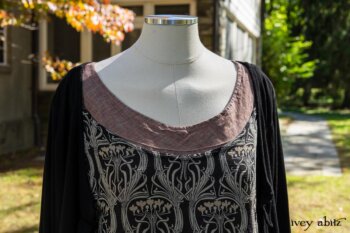 Chevallier Cardigan in Unity Soft Ribbed Knit; River Frock in Unity Art Nouveau Silk Chiffon; Hudson Frock in Peace Washed Linen. Location: Entrance to front porch of Val-Kill Cottage. Eleanor Roosevelt National Historic Site. Hyde Park, New York.
