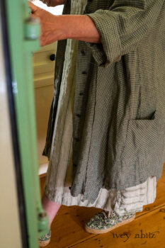 Vanetten Duster Coat in Seagrass Petite Check Linen; Vanetten Frock in Seagrass Washed Stripe Linen. Ivey Abitz Bespoke Clothing.