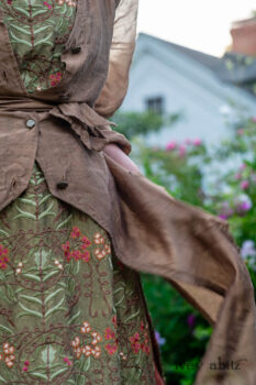 Lumiere Jacket in Coral Washed Voile; River Frock in Woodlawn Vine Embroidered Washed Silk; Ans Frock in Coral Silk Cotton Old World Weave. Ivey Abitz Bespoke Clothing.