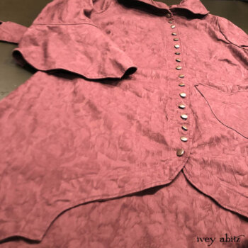 Extraordinary pairing of the Heraldry Duster Coat in our now sold out Honour Floral Stretch Weave.