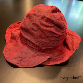 Hapgood Hat in Poppy Washed Linen, an Ivey Abitz summer favourite!