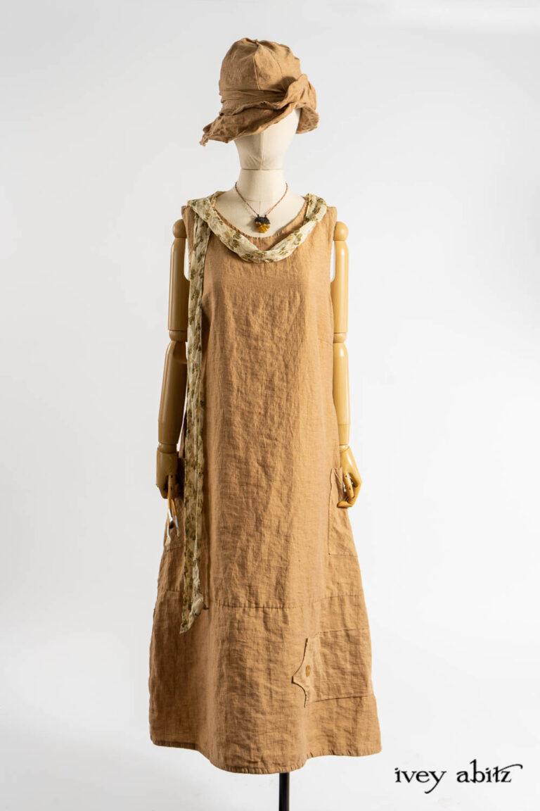 Vanetten Sash in Art Nouveau Floral Silk Chiffon; Baedeker Frock in Art Nouveau Crushed Weave; Hapgood Hat in Art Nouveau Crushed Weave; Renaissance Necklace.