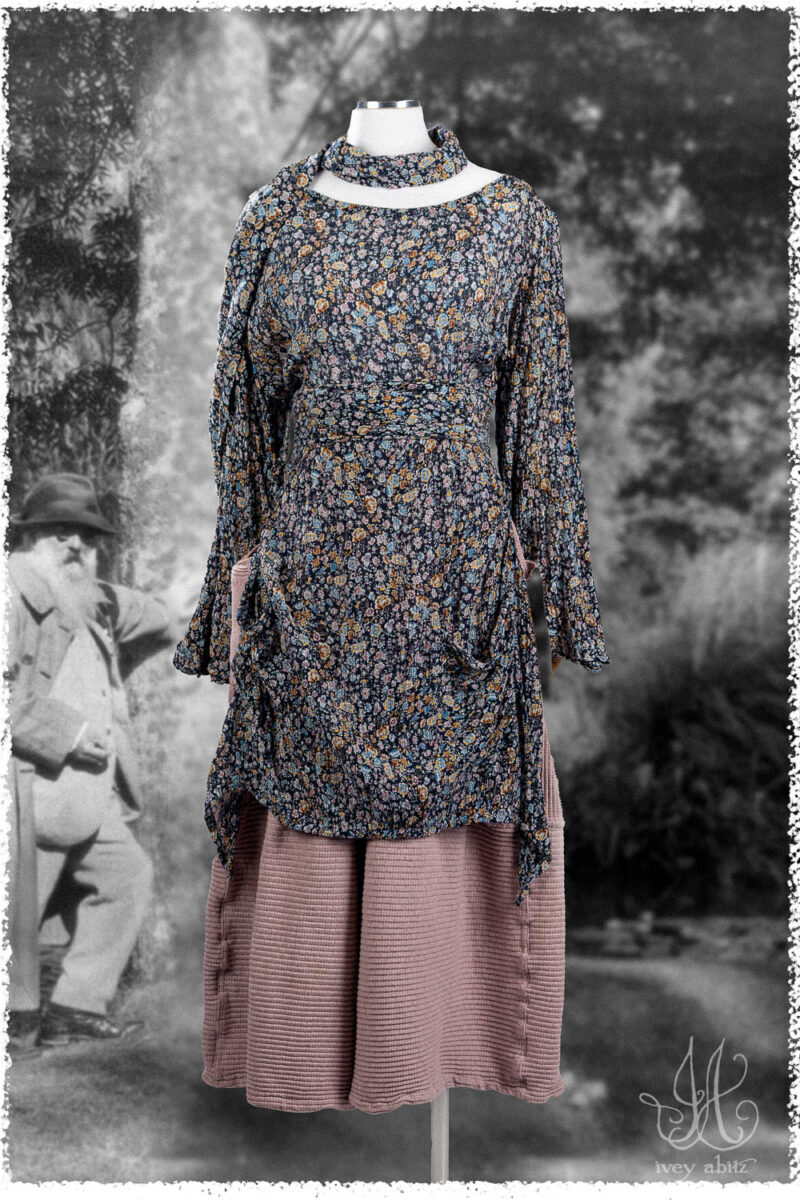 Ivey Abitz Summer 2025 Look 14 Delphine Dress in Voyage Floral Crinkled Chiffon; Fairholme Sash in Voyage Floral Crinkled Chiffon; Campanella Culottes in Lavender Ribbed Knit.