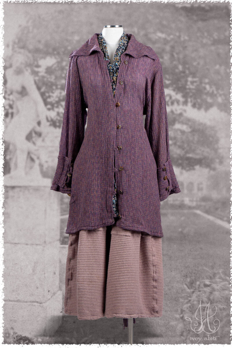 Ivey Abitz Summer 2025 Look 17 Pierrepont Shirt in Lavender Variegated Crinkled Weave; Fairholme Sash in Voyage Floral Crinkled Chiffon; Campanella Culottes in Lavender Ribbed Knit.