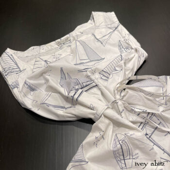 Harrison Frock bodice has a wonderfully curved neckline that is flattering to the face.