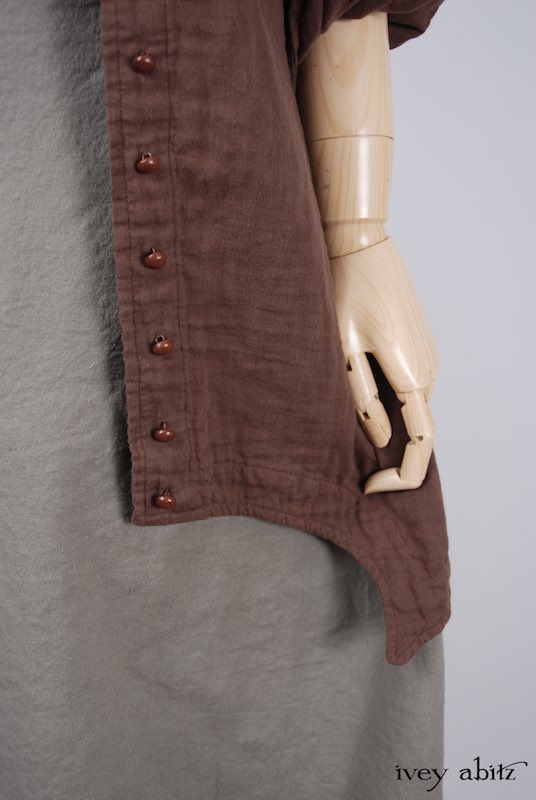 Midsummer Look 22 - Lydia Trousers in Shoreline Stretchy Cotton; Chittister Shirt Jacket in Blushed Double Layered Voile; Fairholme Sash in Earthen Gingham Sprig Cotton Gauze; Cilla Camisole in Flaxseed Featherlight Knit by Ivey Abitz