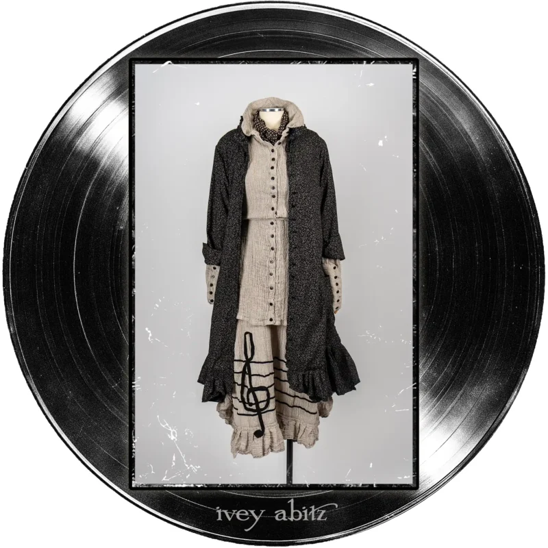 Tilbrook Duster Coat in Quarter Note Piccolo Fiore Voile; Treble Frock in Half Note Washed Crinkled Weave; Coulson Shirt in Half Note Washed Crinkled Weave; Harbourhill Tie in Microphone Dotted Silk Chiffon.