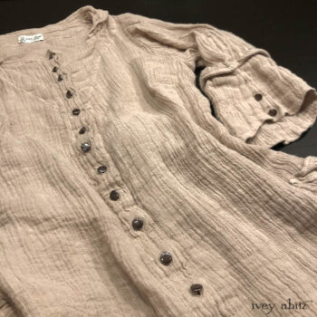Harrison Shirt Jacket in Picture Book Washed Crinkled Linen. Adorned with vintage metal buttons, Italian, mid 1900's.