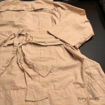Back view of the Hudson Duster Coat's delightful details.
