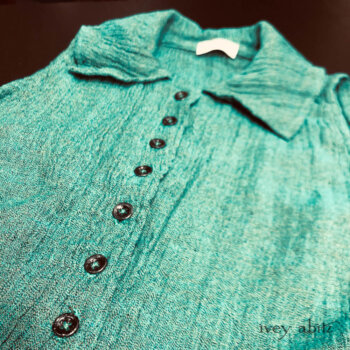 Elsie Vest in a cheerful crinkled linen.