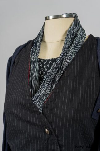 Limited Edition Clotaire Sash in Lakeland and White Crinkled Weave One Size