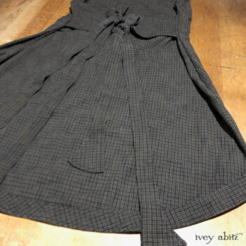 Truitt Frock in an all-time favourite cotton check cotton twill.