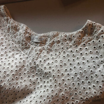 Inglenook Frock neckline is flattering and comfortable to wear.