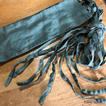 Porte Cochere Sash in a yarn dyed linen. A client favourite accoutrement.
