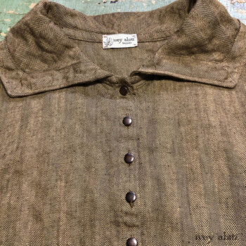 Spot on collar in the Porte Cochere Shirt Jacket.